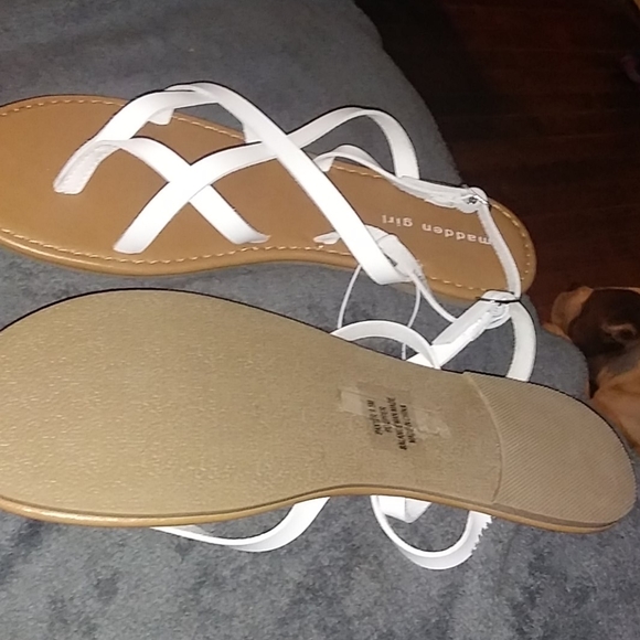 Sandals - Picture 2 of 2